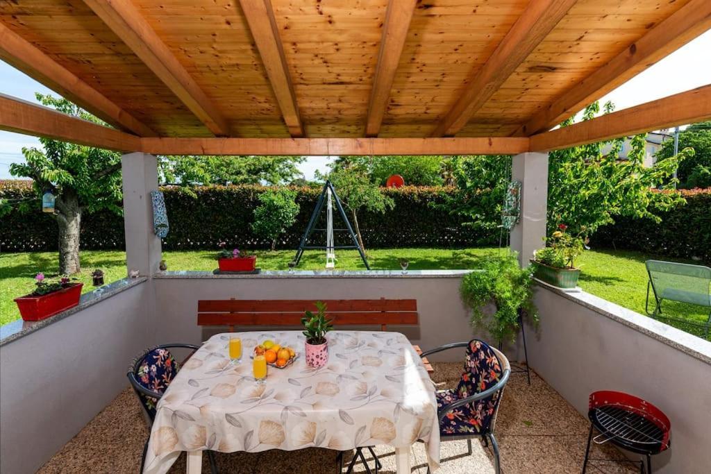 Apartamento Jani Poreč Exterior foto